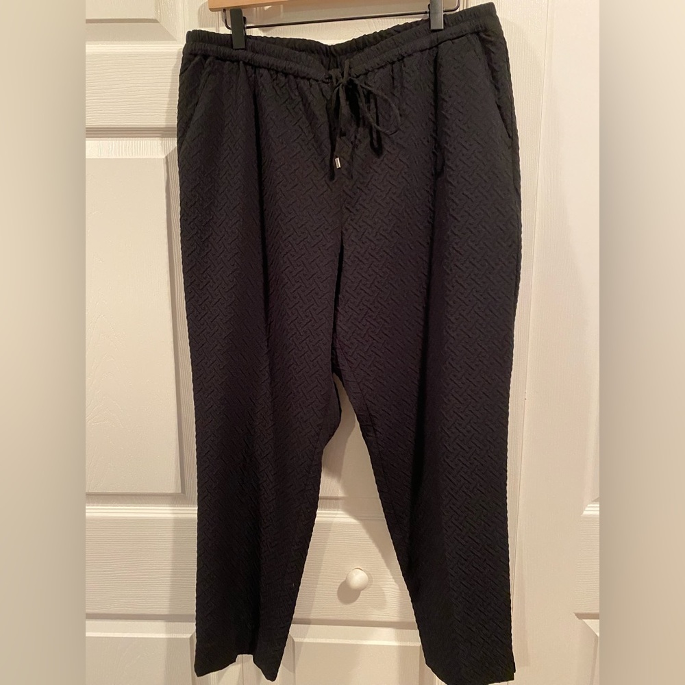 Gorgeous Limited Cropped Pants